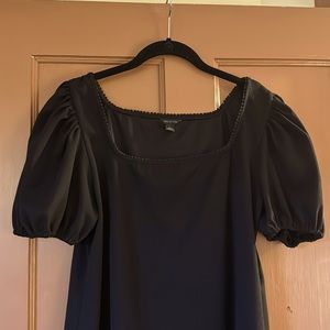 Ann Taylor puff sleeve top